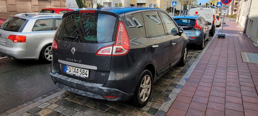 Renault Scenic 150.000 km 3.950 &euro; Fürth 90762