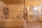 Mehrfamilienhaus, Wohnhaus Fockbek - 6 Zimmer, 200 m&sup2;, 1.490&euro; | Angebot:26433587