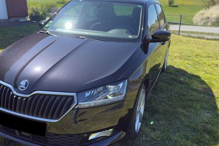 Skoda Fabia 80.800 km 13.299 &euro; Medebach 59964