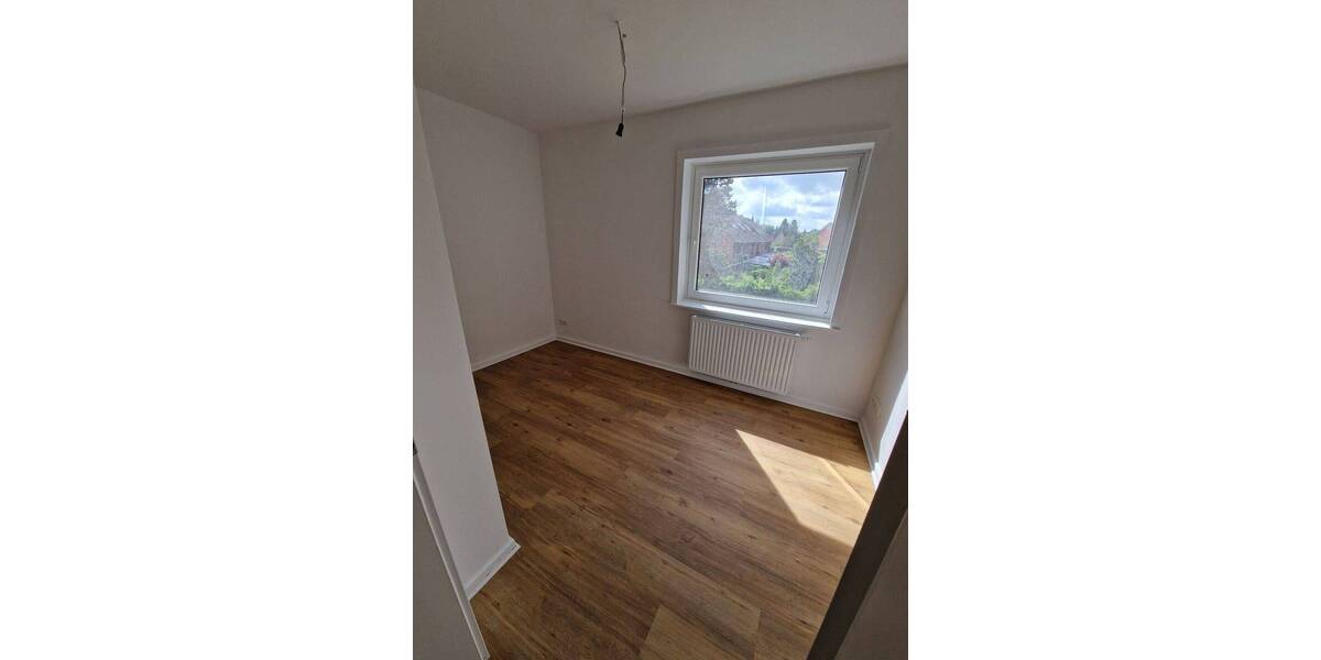Etagenwohnung Eutin Fissau - 4 Zimmer, 81 m&sup2;, 860&euro; | Angebot:26843802