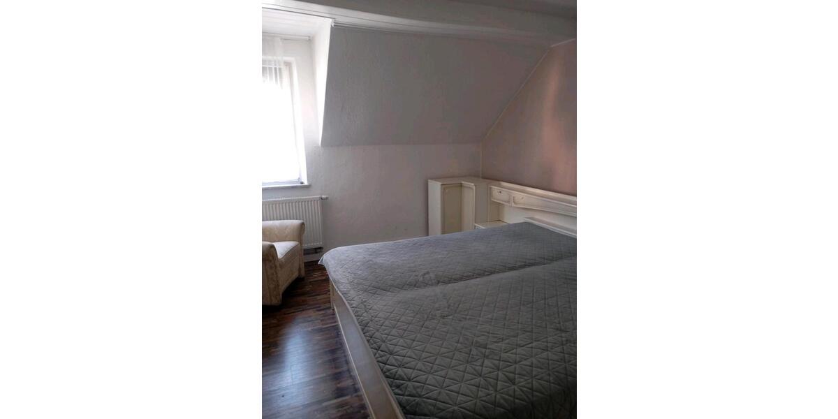 Dachgeschoßwohnung Kulmbach Blaich - 4 Zimmer, 85 m&sup2;, 650&euro; | Angebot:26335463