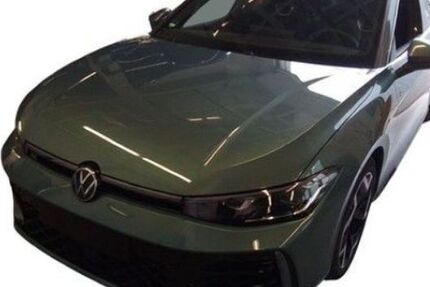 VW Passat Variant 9.874 km 42.970 &euro; Regen 94209