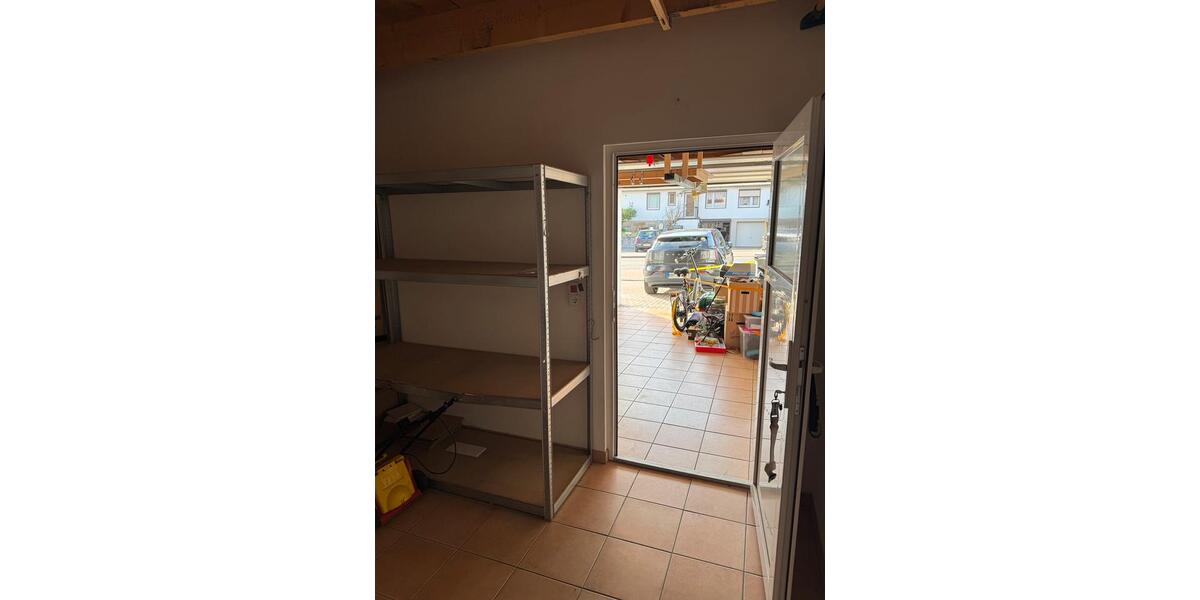 Erdgeschoßwohnung Osterode am Harz - 2.5 Zimmer, 65 m&sup2;, 110.000&euro; | Angebot:25383277