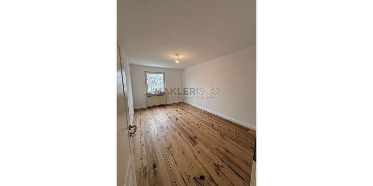 Etagenwohnung Leipzig Ost - 4 Zimmer, 93 m&sup2;, 990&euro; | Angebot:25610373