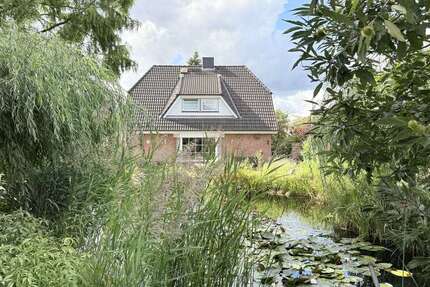 Haus zum Kaufen in Neumünster 398.000 € 137 m² 4 zimmer