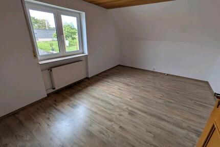 Wohnung Memmelsdorf - 3 Zimmer, 90 m&sup2;, 730&euro; | Angebot:26492875