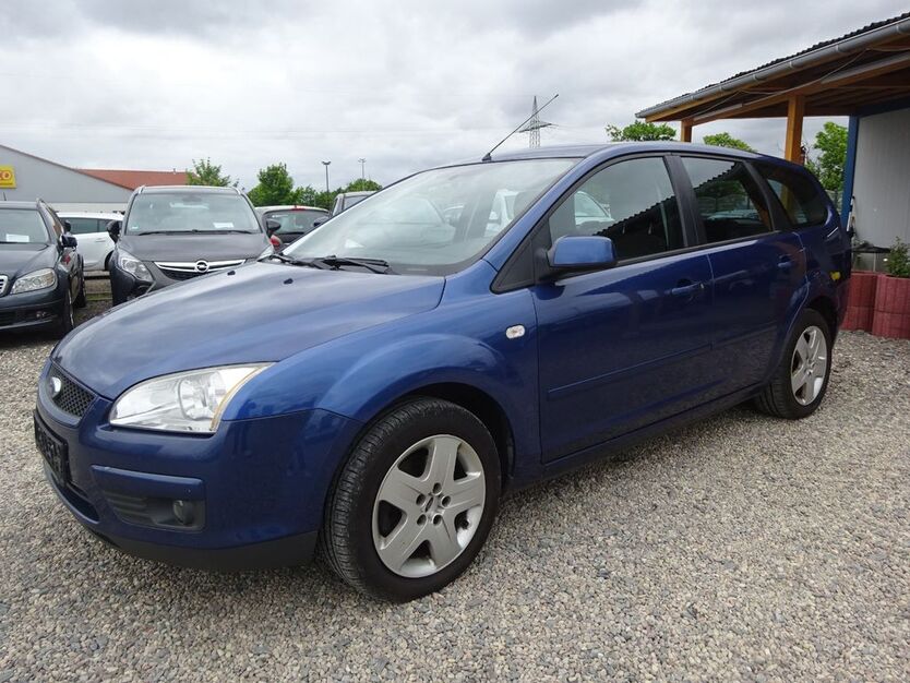 Ford Focus 182.927 km 1.400 € Dresden 01219