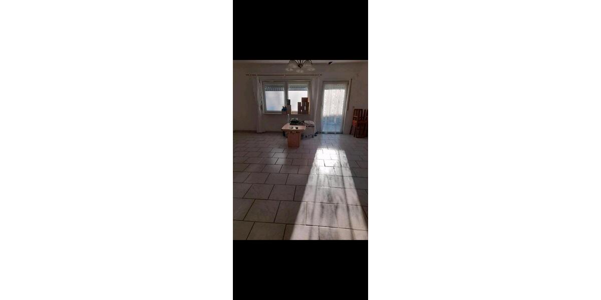 Doppelhaushälfte Waldbröl - 7 Zimmer, 150 m&sup2;, 310.000&euro; | Angebot:26847654