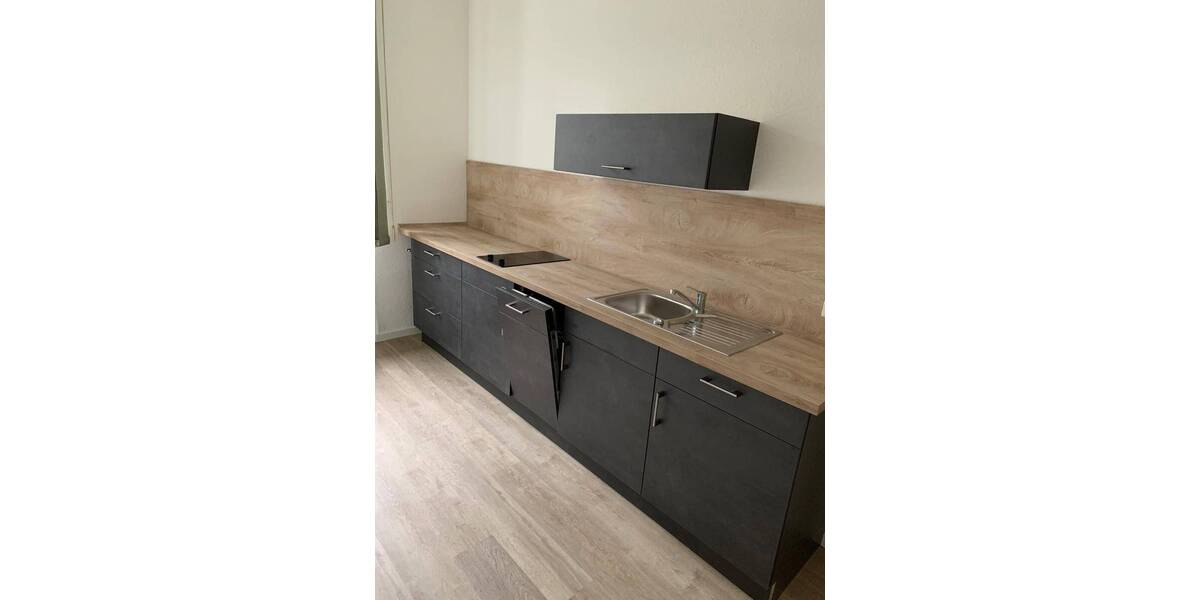 Gewerbeobjekt Altenburg Südost - 4 Zimmer, 156 m&sup2;, 1.000&euro; | Angebot:26028463