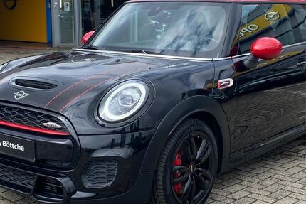 Mini John Cooper Works 28.792 km 23.880 &euro; Dessau-Roßlau 06842
