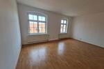 Etagenwohnung Hohenmölsen - 2 Zimmer, 65 m&sup2;, 350&euro; | Angebot:23150002