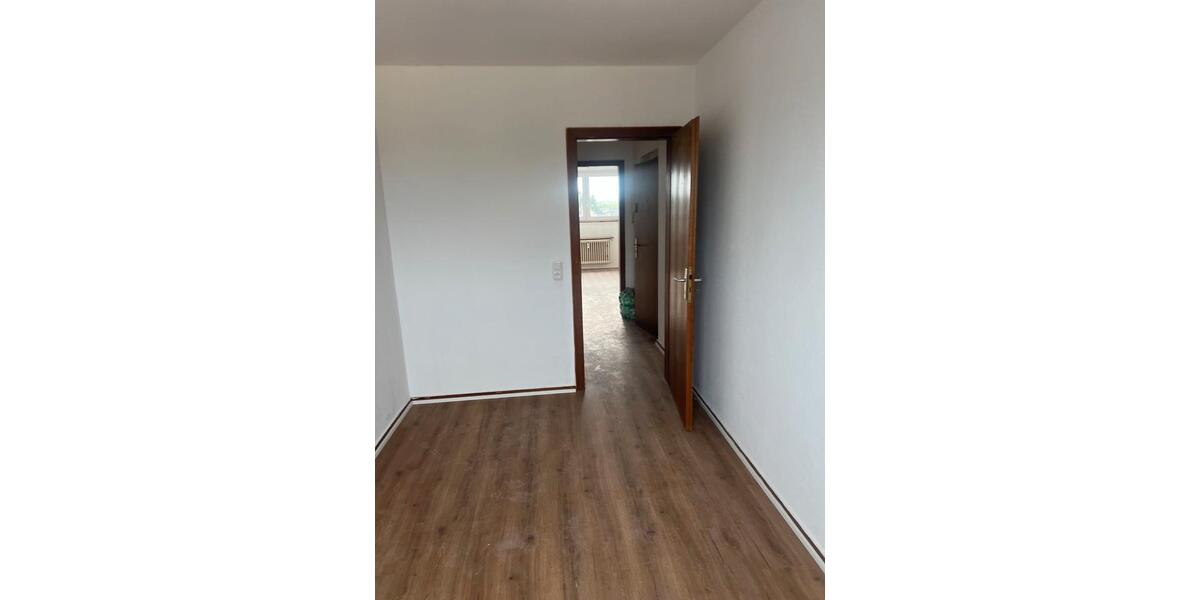 Dachgeschoßwohnung Würselen - 3 Zimmer, 65 m&sup2;, 950&euro; | Angebot:26384316