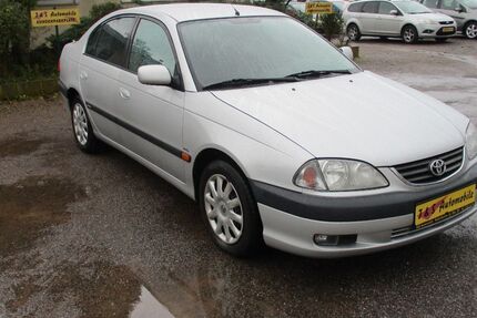 Toyota Avensis 108.000 km 2.499 € Dresden 01277