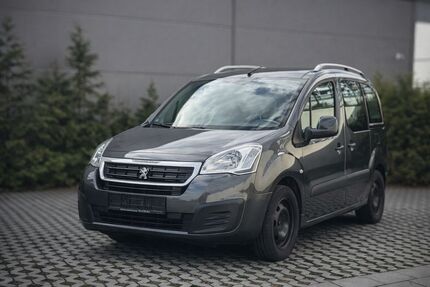 Peugeot Partner 156.250 km 6.799 &euro; Kelkheim 65779