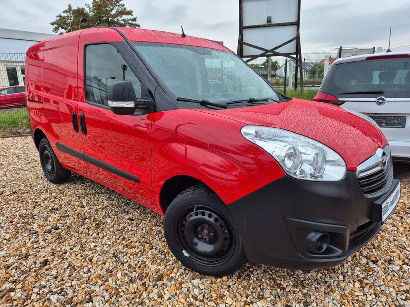 Opel Combo 22.900 km 10.900 € Leipzig 04179