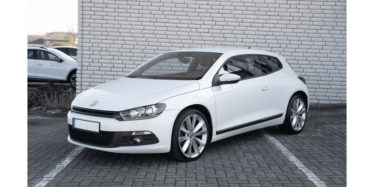 VW Scirocco 89.999 km 14.199 &euro; Minden 32427
