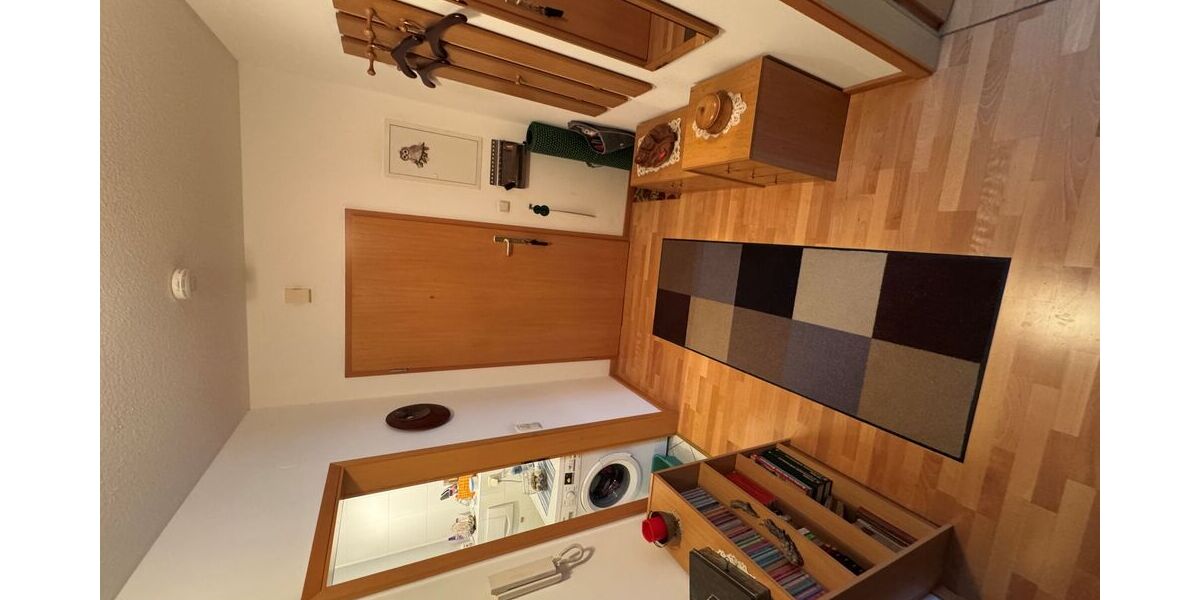 Vermietete Eigentumswohnung mit Stellplatz in ansprechender Wohngegend! - Dachgeschoßwohnung Gera Alt-Bieblach | Angebot:26476502