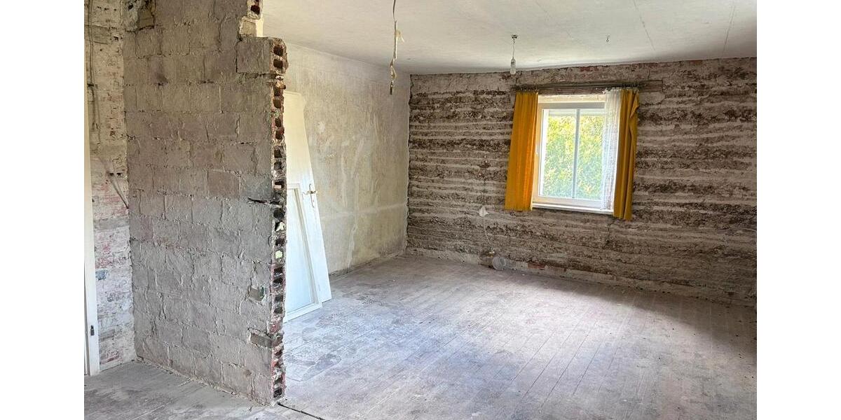 Einfamilienhaus Möckern - 5 Zimmer, 139 m&sup2;, 48.000&euro; | Angebot:25836610