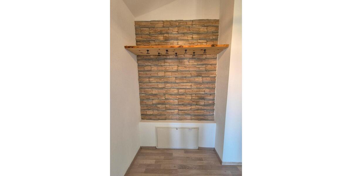 Dachgeschoßwohnung Ingolstadt Nordost - 2 Zimmer, 55 m&sup2;, 900&euro; | Angebot:26383209