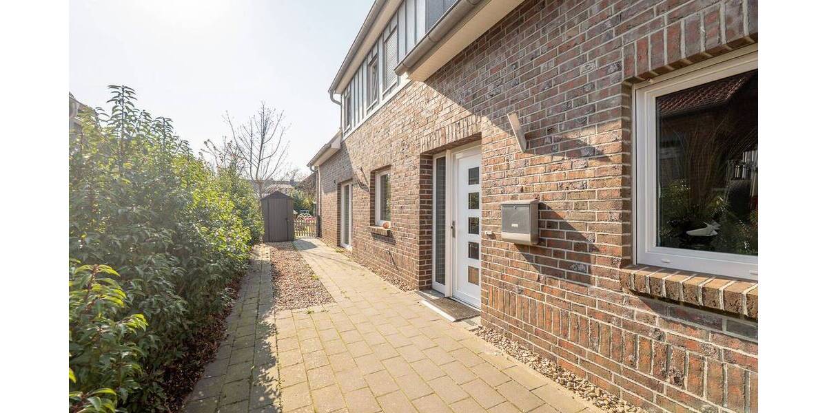 Doppelhaushälfte Stade - 4 Zimmer, 140 m&sup2;, 1.520&euro; | Angebot:26331952