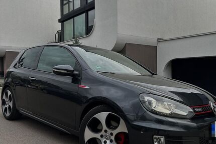 VW Golf 146.000 km 9.600 &euro; Besigheim 74354