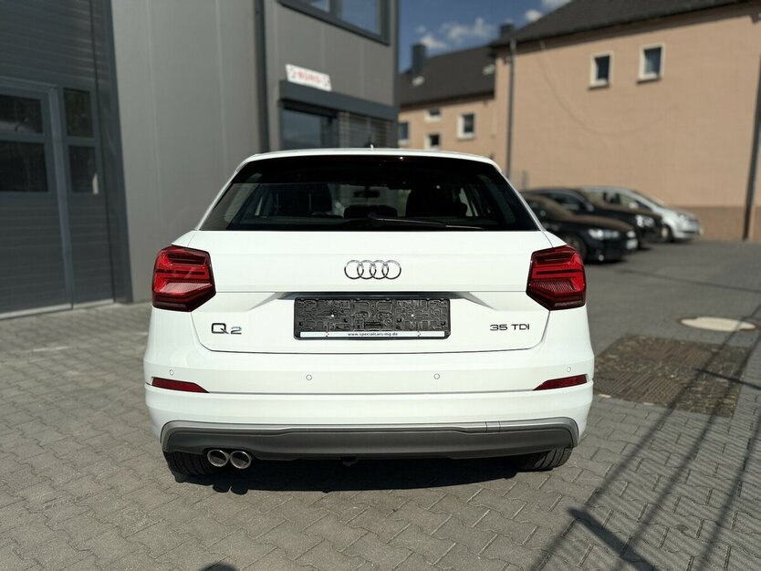 Audi Q2 35 TDI Sport / S Line / KeylessGO / AHK 55.000 km 25.490 € Mönchengladbach 41066
