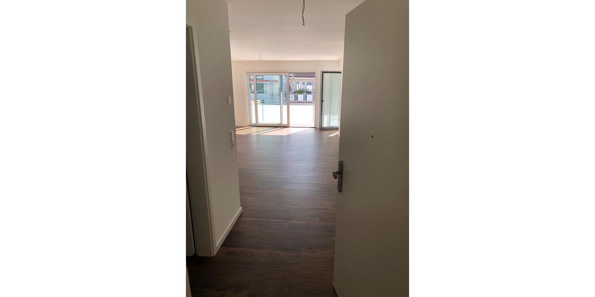 Etagenwohnung Bad Krozingen - 2 Zimmer, 70 m&sup2;, 1.250&euro; | Angebot:26232778
