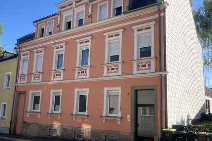 Haus Rehau - 9 Zimmer, 214 m&sup2;, 389.000&euro; | Angebot:26905327
