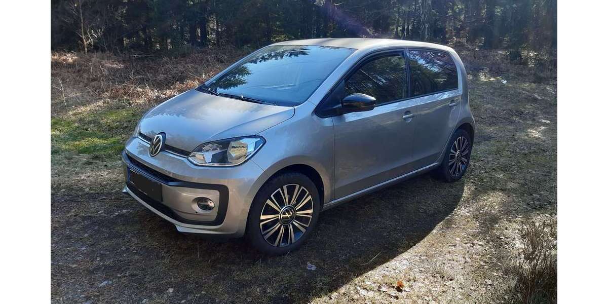 VW up! 77.000 km 10.900 &euro; Adorf/Vogtl., Stadt 08626