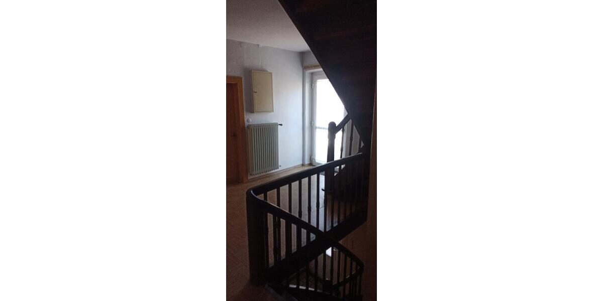 Mehrfamilienhaus, Wohnhaus Karsbach - 10 Zimmer, 210 m&sup2;, 270.000&euro; | Angebot:24627026
