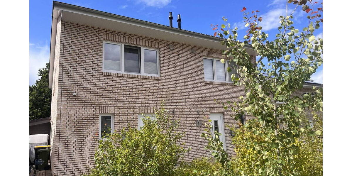 Doppelhaushälfte Neumünster Einfeld - 3 Zimmer, 106 m&sup2;, 1.275&euro; | Angebot:26820261