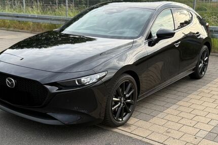 Mazda 3 36.700 km 19.200 &euro; Düsseldorf 40213