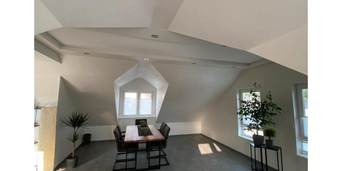 Dachgeschoßwohnung Halle - 2 Zimmer, 71 m&sup2;, 255.000&euro; | Angebot:26814682