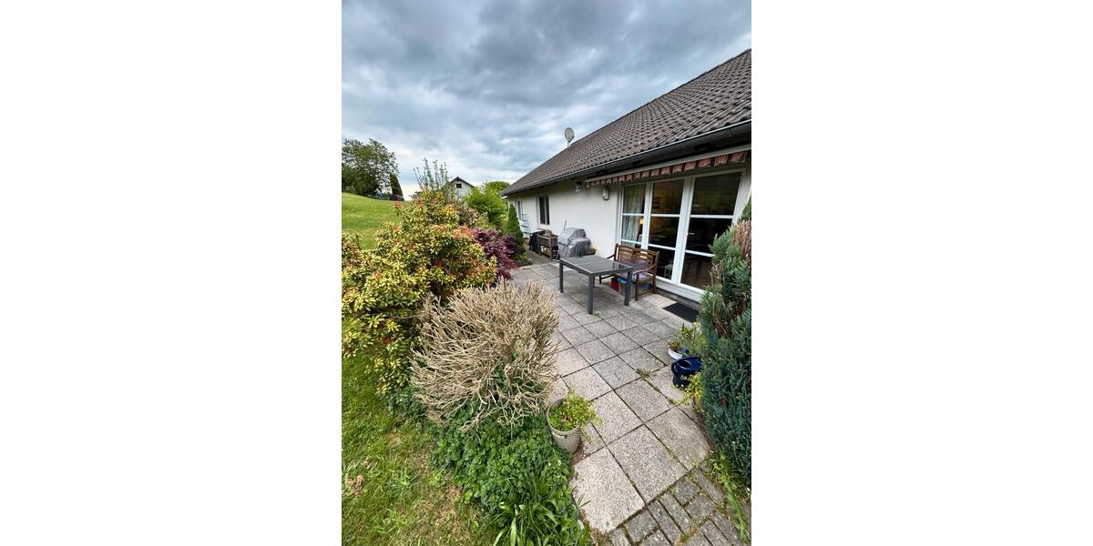 Bungalow Nümbrecht - 4 Zimmer, 114 m&sup2;, 270.000&euro; | Angebot:27093823