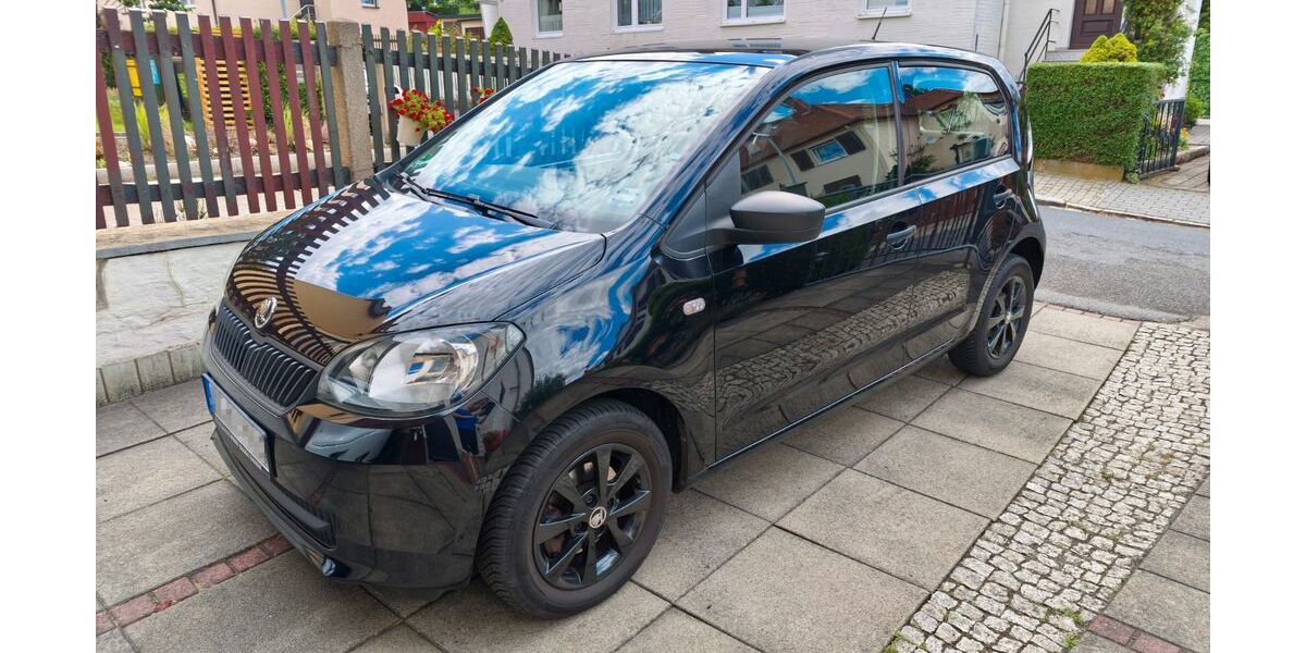 Skoda Citigo 97.500 km 4.499 &euro; Dresden 01159