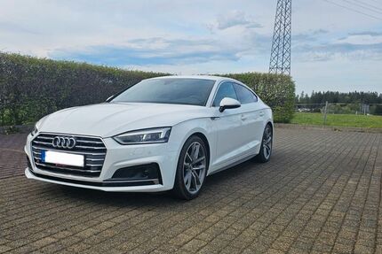 Audi A5 96.000 km 22.999 &euro; Neuhaus am Rennweg 98724