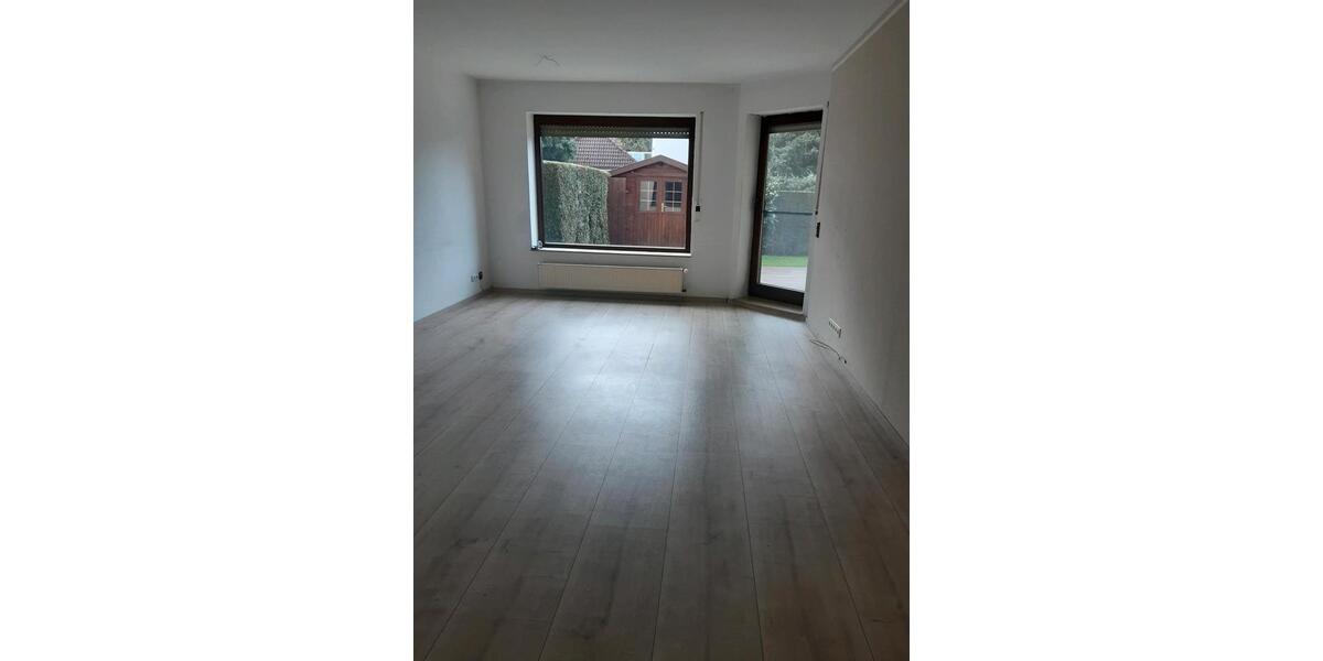 Erdgeschoßwohnung Witten - 3 Zimmer, 77 m&sup2;, 290.000&euro; | Angebot:25893897