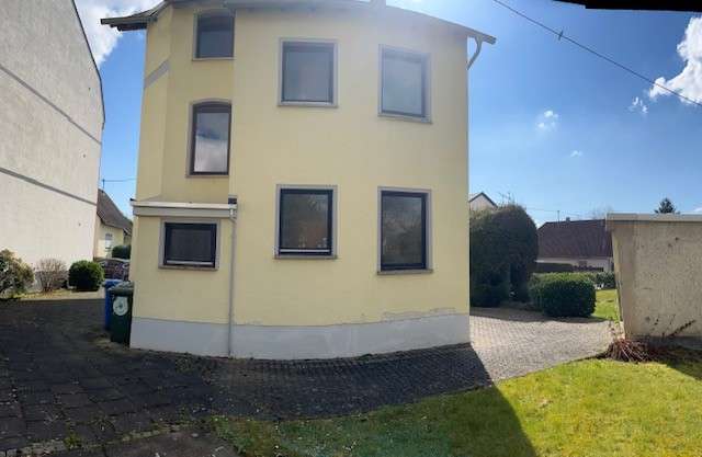 Haus zum Kaufen in Neuwied 300.000 € 120.55 m²