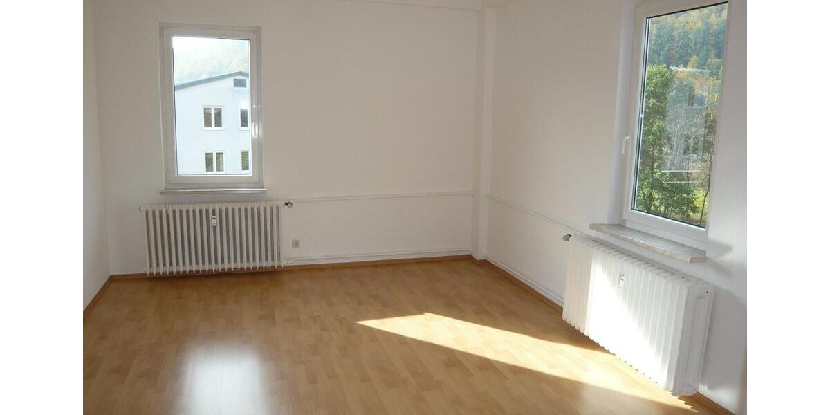 Etagenwohnung Bad Brückenau - 4 Zimmer, 149 m&sup2;, 790&euro; | Angebot:25650909