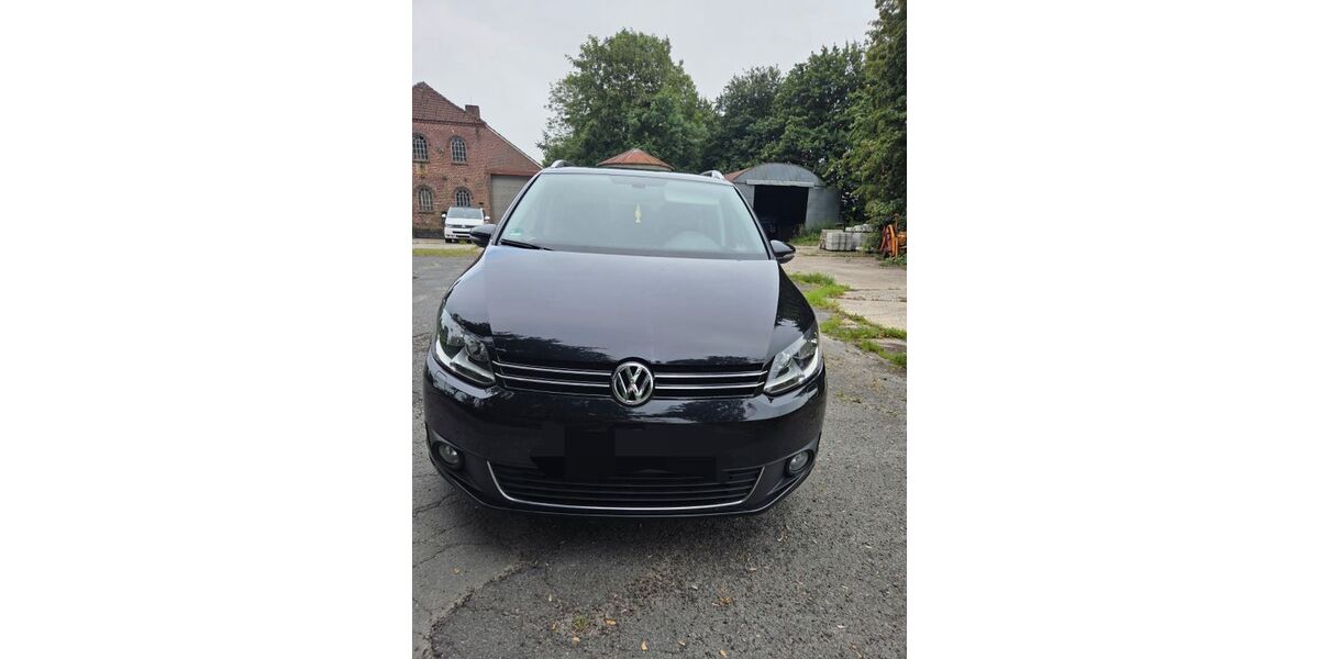 VW Touran 180.000 km 9.500 &euro; Waddewarden 26434