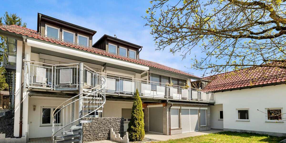 Einfamilienhaus Satteldorf / Gröningen Gröningen - 10 Zimmer, 390 m&sup2;, 899.000&euro; | Angebot:26676899