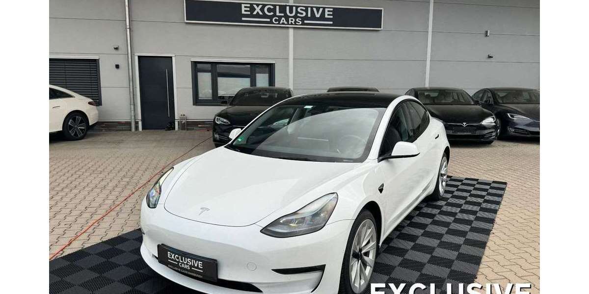 Tesla Model 3 68.222 km 31.750 &euro; Emsbüren 48488