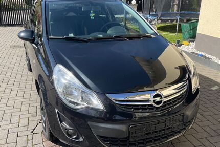 Opel Corsa 102.765 km 3.500 &euro; balve 58802