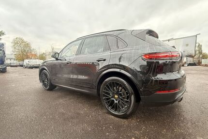 Porsche Cayenne 111.800 km 51.499 &euro; Schwieberdingen 71701