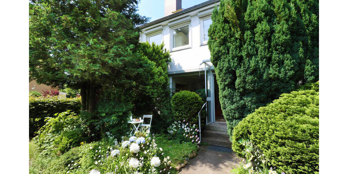 Reihenmittelhaus Norderstedt / Harksheide Harksheide - 6 Zimmer, 110 m&sup2;, 395.000&euro; | Angebot:26502886