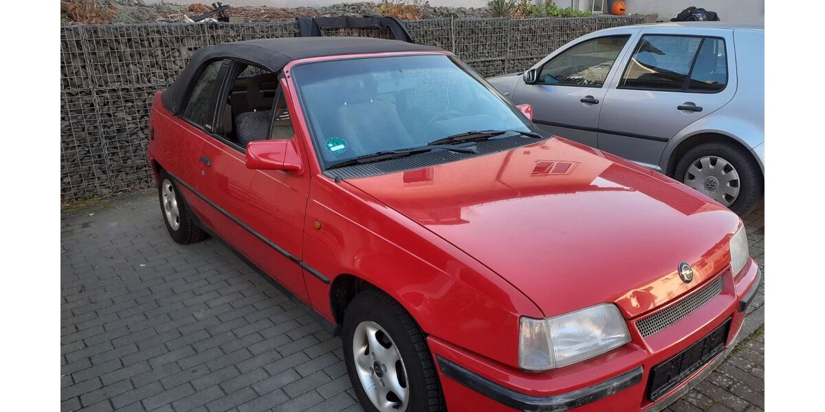 Opel Kadett 128.819 km 1.700 &euro; Sommerkahl 63825