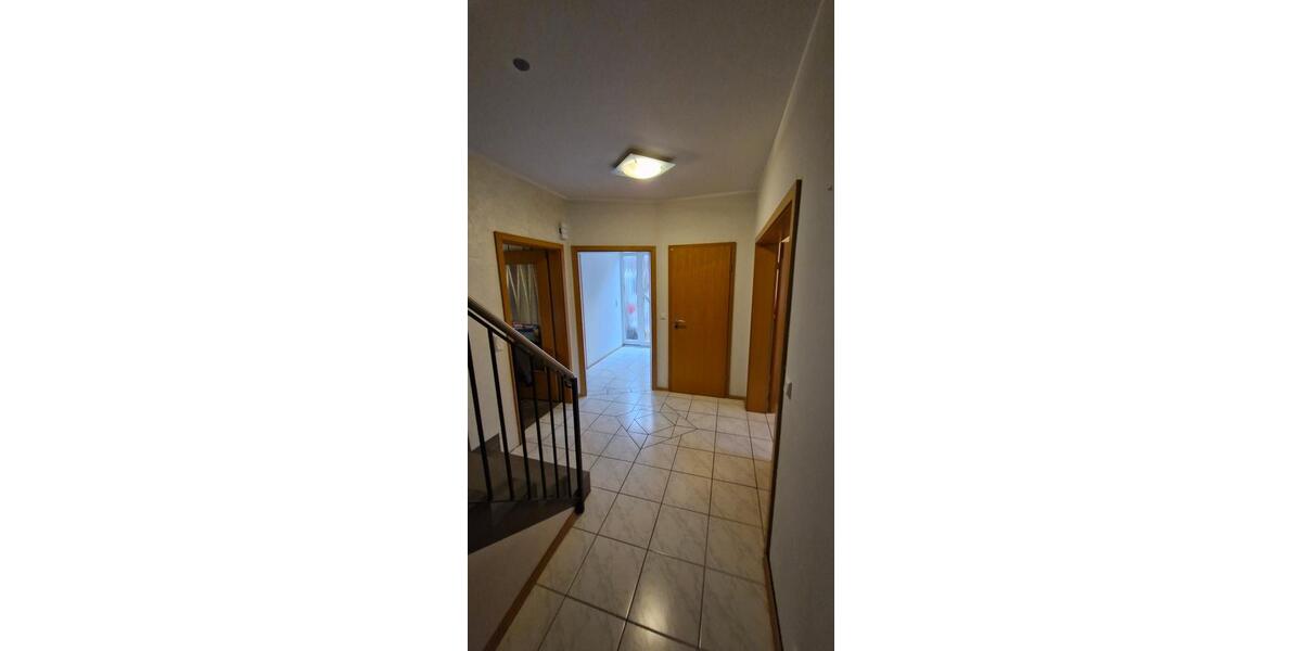 Doppelhaushälfte Ganderkesee - 5 Zimmer, 150 m&sup2;, 395.000&euro; | Angebot:25223017