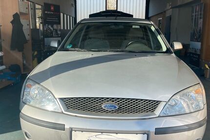 Ford Mondeo 266.000 km 1.850 € Schwäbisch Gmünd 73525