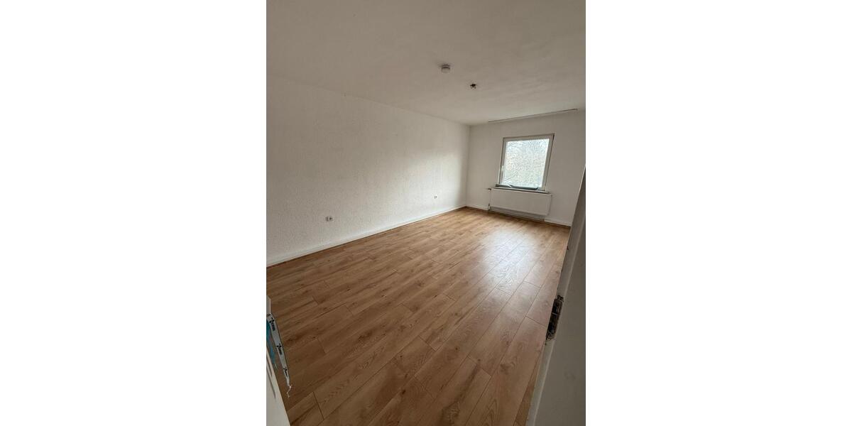Etagenwohnung Kamen - 5 Zimmer, 120 m&sup2;, 950&euro; | Angebot:24831800