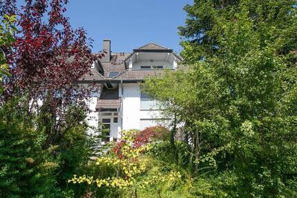 Attraktive Maisonette mit Galerie und sonnigem Balkon 3 zimmer